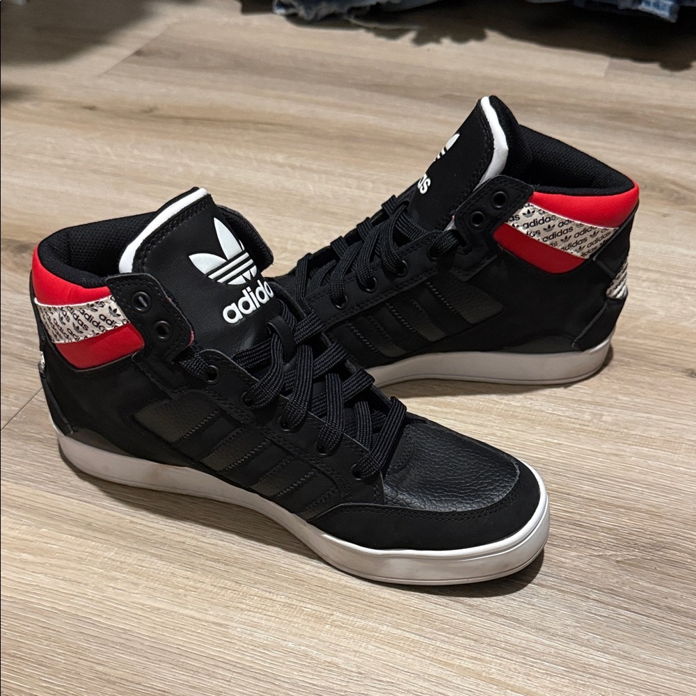 Adidas Men's Black and Red Sneakers